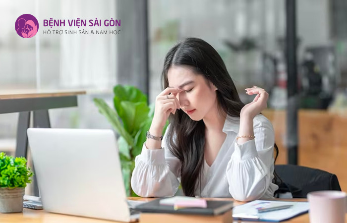 Đa nang buồng trứng ảnh hưởng rất nhiều đến tâm lý của nữ giới
