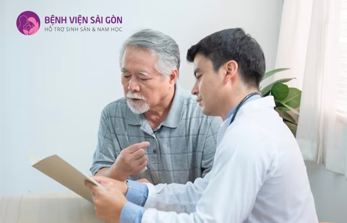 Nam giới càng lớn tuổi càng có nguy cơ mắc phì đại tuyến tiền liệt